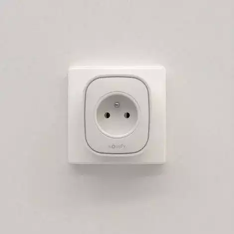 Prise connectée Zigbee Somfy