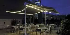 Stores terrasse GRENAT LUX LED 